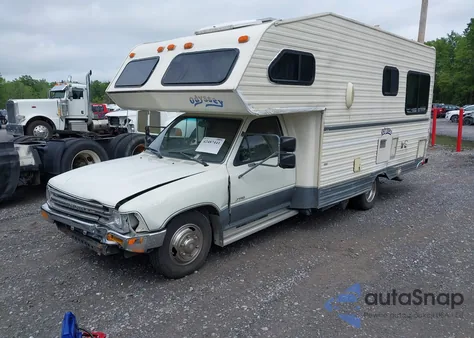 1991 Toyota Pickup Cab Chassis Super Long Wb z USA, uszkodzony, nr VIN JT5VN94T0M0021416